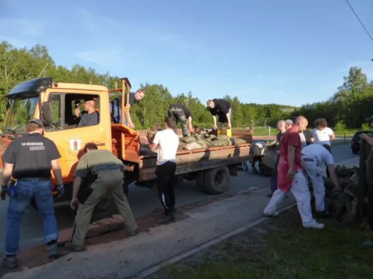 2013-06-05: Arbeitseinsatz nach Hochwasser