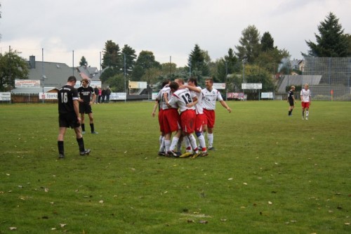 Lengenfeld gewinnt auch das 3. Spiel in der Fremde.