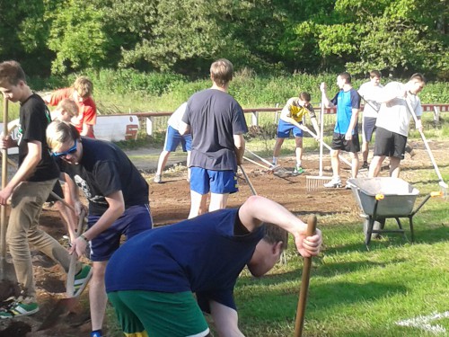 Fußballer bedanken sich für Unterstützung der Handballer
