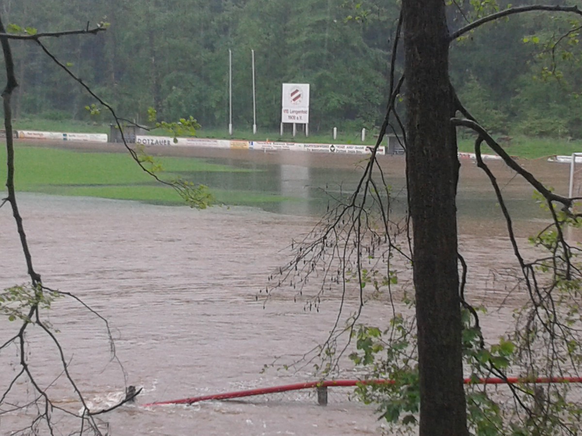 Stadion-Sanierung startet 2016