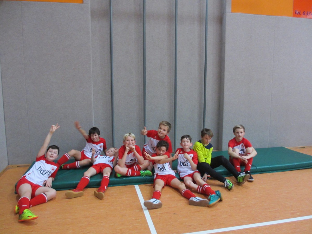 U11 zieht in Zwischenrunde der Futsal-HKM ein.