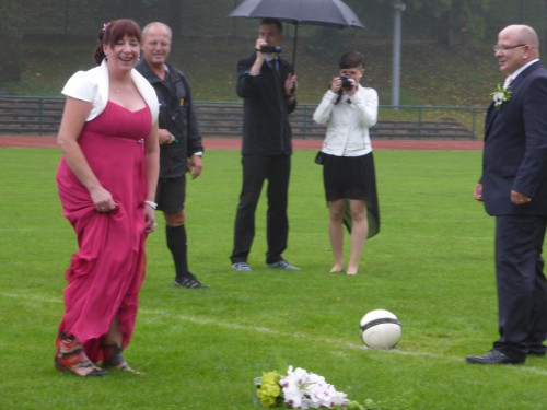 Der VfB gratuliert Doris und Dirk