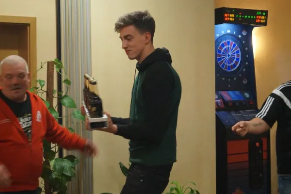 2016-01-08: 2. interne Dart-WM des VfB Lengenfeld